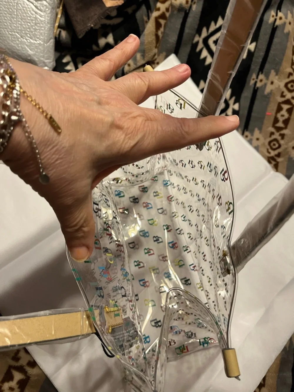 Dooney & Bourke NWT Clear Tote with Multicolor DB Logo and Cream Handles - Picture 3 of 10